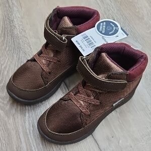 Oshkosh B'gosh Boys 9 Toddler Laurent Brown Boots NWT